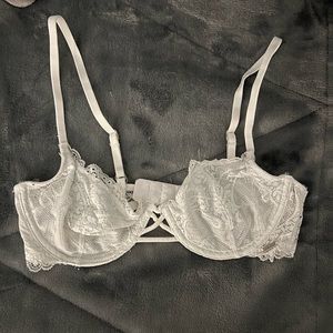 Gilly Hicks Bralette